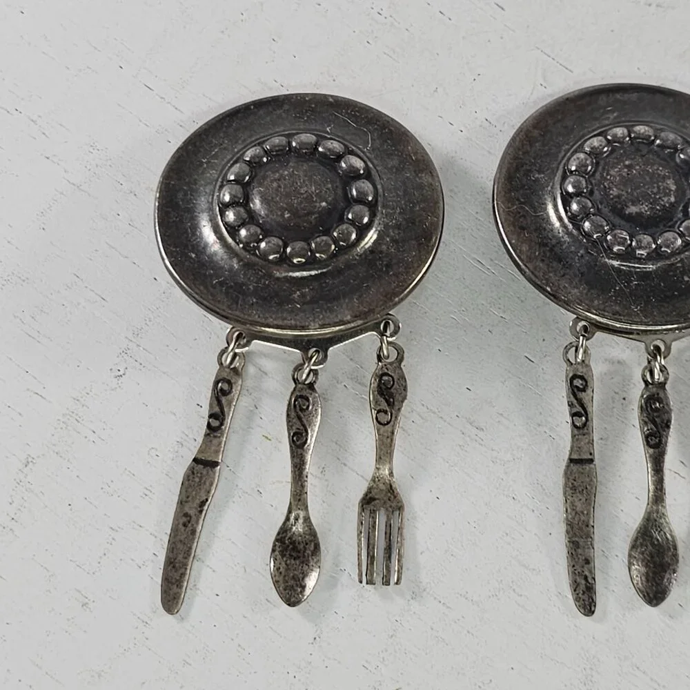 Vintage Clip On Earrings With Dangling Utensils Fork Spoo Knife Charms - Picture 3 of 8